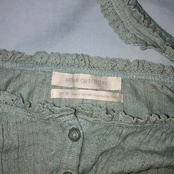 Urban Outfitters cropped tank top - Picture 3 of 4